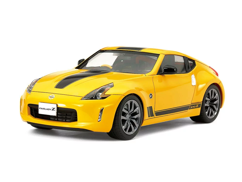 Tamiya 1/24 Nissan 370Z Heritage Edition Car Model Kit TAM24348_1