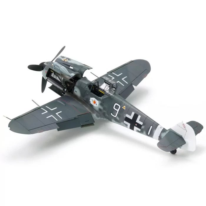 Tamiya 1/48 Messerschmitt Bf 109 G-6 Airplane Model Kit