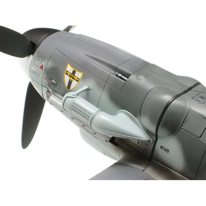 Tamiya 1/48 Messerschmitt Bf 109 G-6 Airplane Model Kit