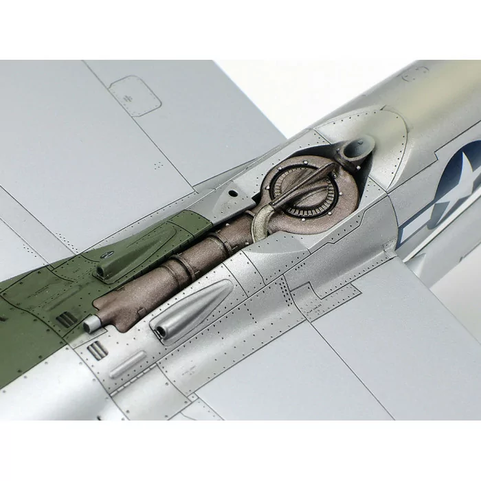 Tamiya 1/48 Lockheed P-38 J Lightning Airplane Model Kit