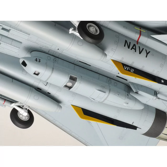 Tamiya 1/48 Grumman F-14D Tomcat Airplane Model Kit