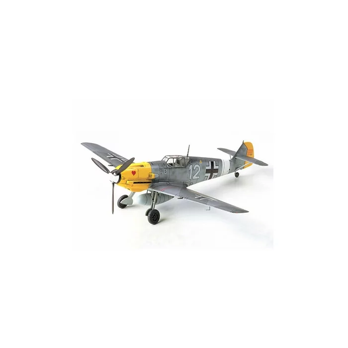 Tamiya 1/72 Messerschmitt Bf109 E-4/7 Airplane Model Kit