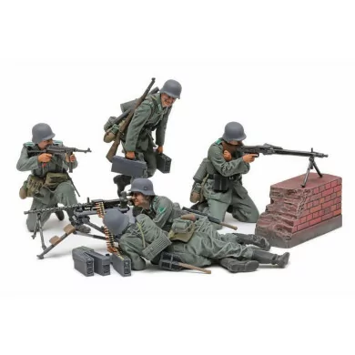 1/35 Military Figures & Infantry
