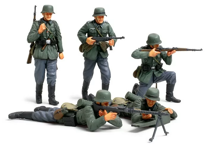 1/35 Military Figures & Infantry