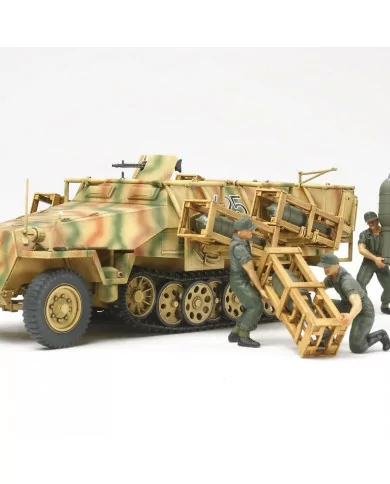 Tamiya 1/48 Mtl.SPW.Sd.kfz 251/1 Ausf.D Stuka Zu Fuss Armored Vehicle Model Kit